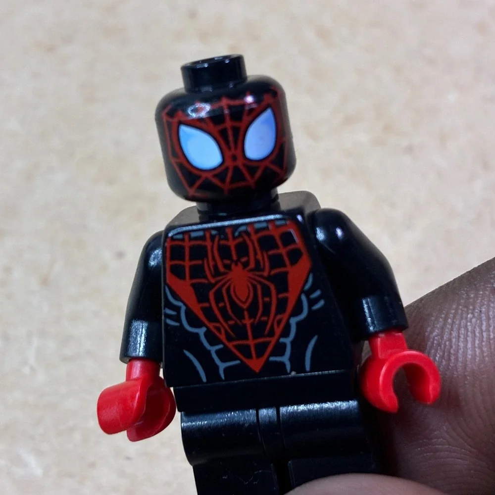 Lego authentic marvel